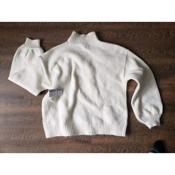 Womens Nine West Cream Fuzzy Oversized Sweater, Sz M - Picture 5 of 5